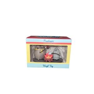 Camp Pusheen Campfire Vinyl Toy Figure Summer Exclusive Box 2020